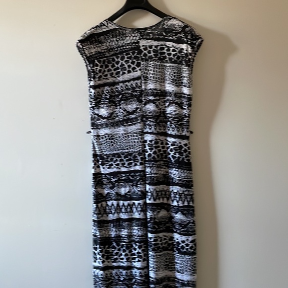 3/$20 Olivia Matthews Sleeveless Maxi Dress, Comfy & Stretch Made in USA Size L - Picture 4 of 7